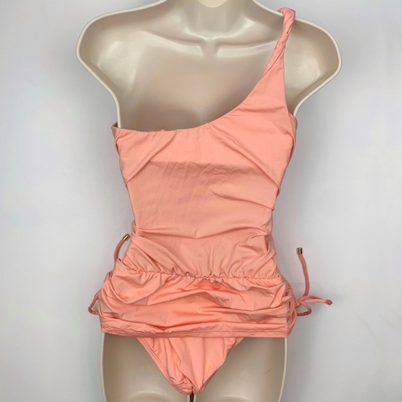 Gibson Latimer One-Piece Single Twist Shoulder Strap with Adjustable Skirt - Picture 5 of 13
